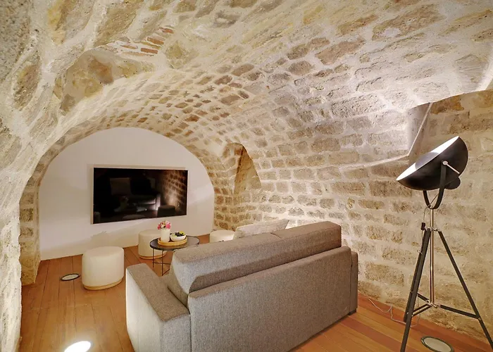 Апартаменты Chic - 2br 6p - Saint-ambroise Париж
