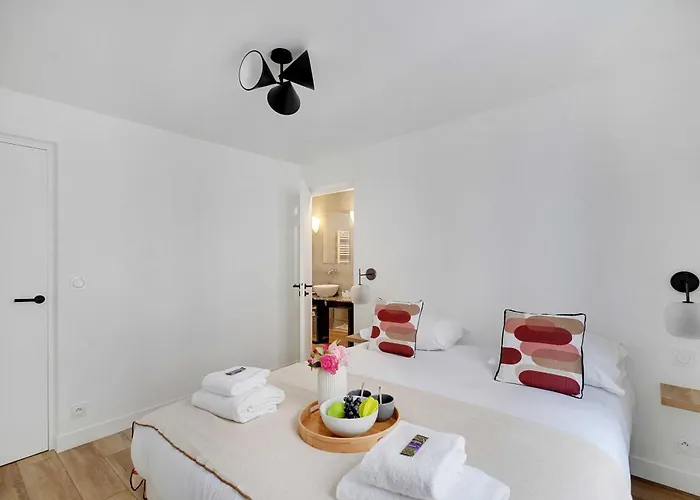 Апартаменты Chic - 2br 6p - Saint-ambroise