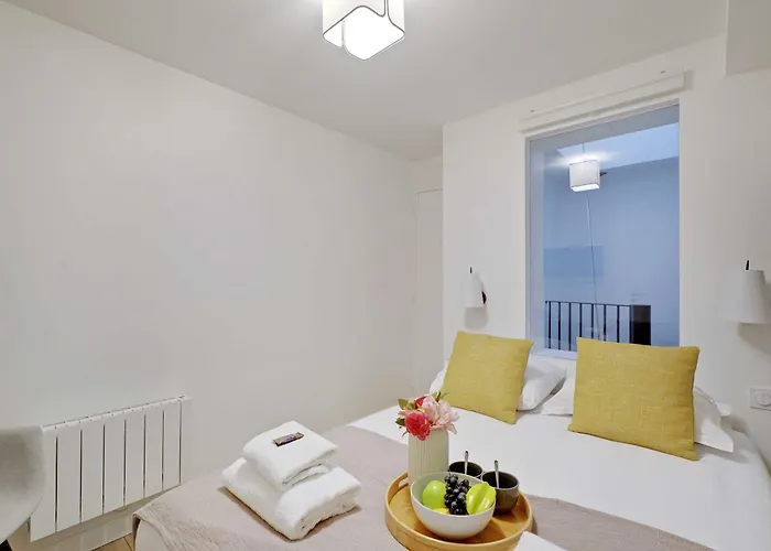Chic - 2br 6p - Saint-ambroise *