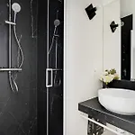 Chic - 2br 6p - Saint-ambroise